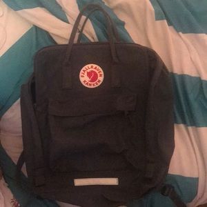 Gray Fjallraven Kanken Backpack
